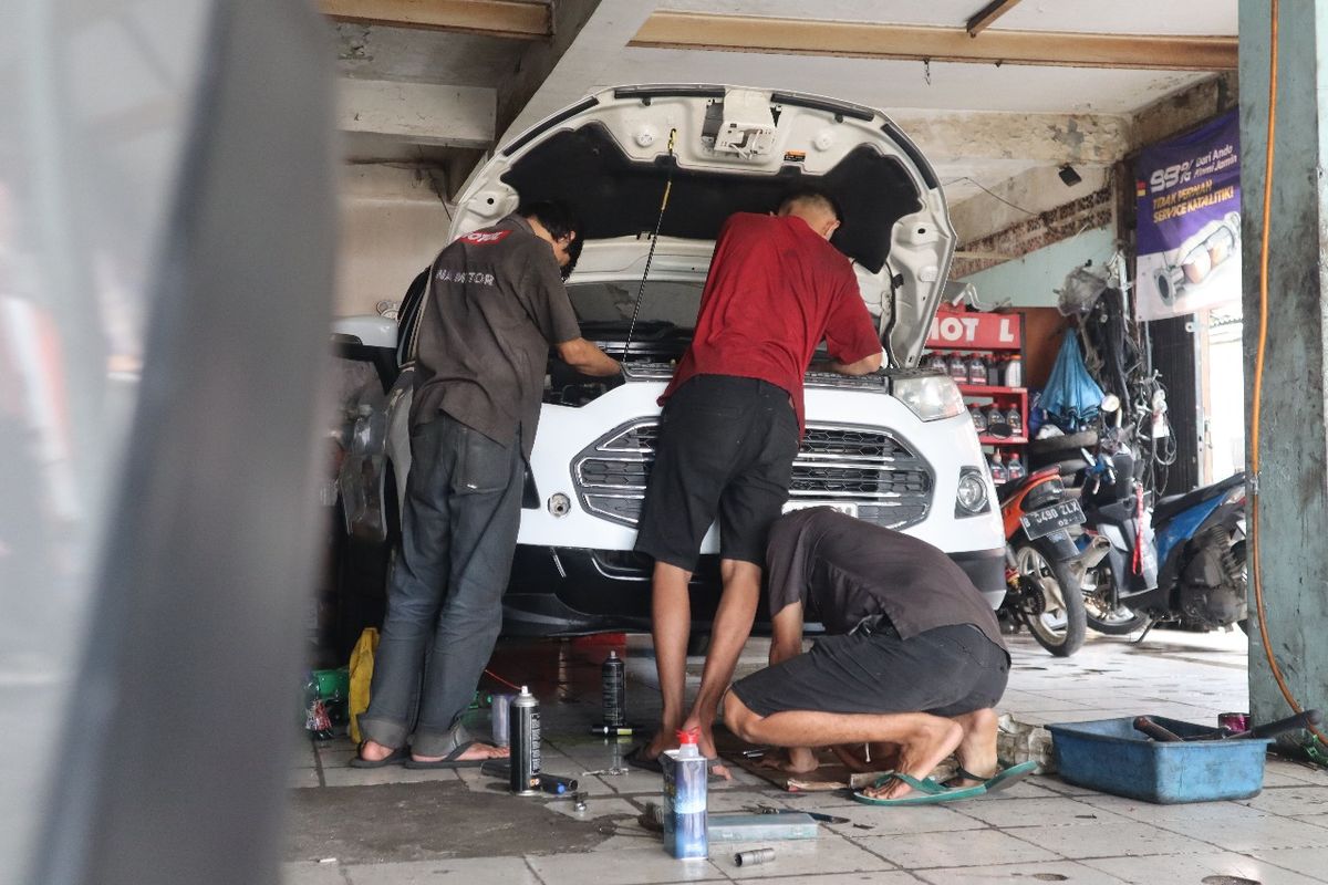 Transmission Control Module, transmisi dual clutch, perawatan transmisi, transmisi Dual Clutch, Transmission control module, harga TCM Ford, Biaya Penggantian TCM Mobil Ford: Apa yang Perlu Diketahui?