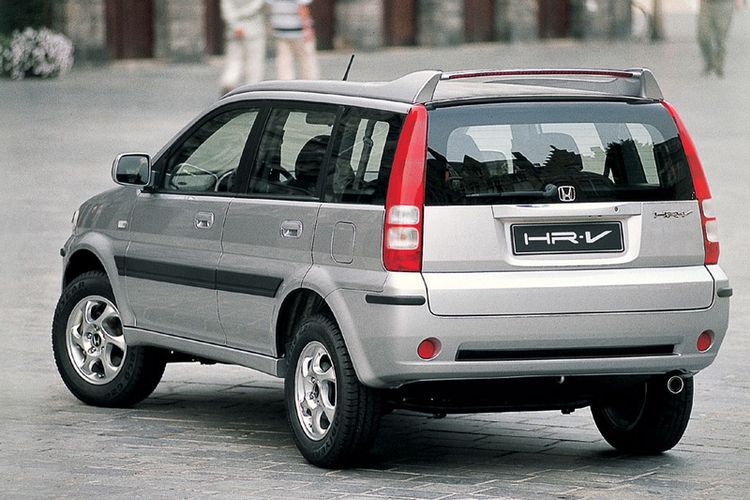 HR-V, Honda, mobil, Spesifikasi Honda HR-V Gen 1 yang Jadi Kado Ultah Raffi Ahmad