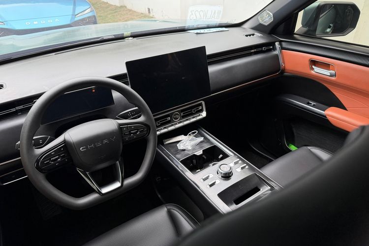 Chery, Melihat Chery Tiggo V dari Dekat, SUV Multifungsi Desain Modular