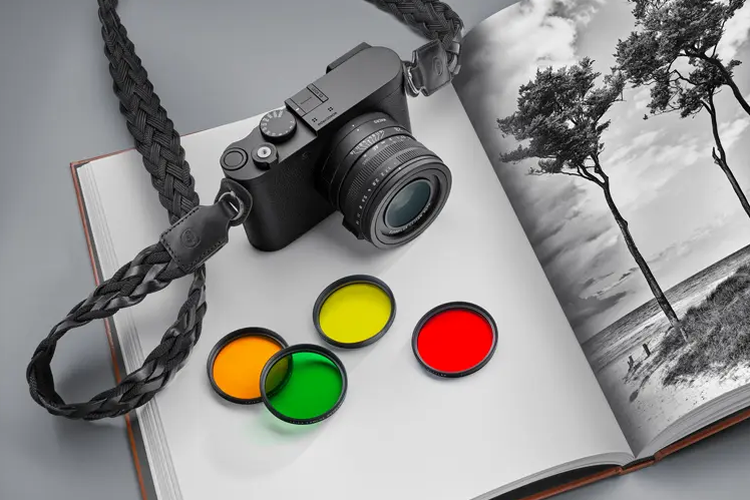 Leica, kamera digital, Leica Q3 Monochrom, Kamera Leica, leica, kamera leica, leica q3 monochrom, kamera hitam putih, spesifikasi leica q3 monochrom, harga leica q3 monochrom, Leica Q3 Monochrom Resmi, Kamera Digital Hitam-putih dengan Sensor Full-frame