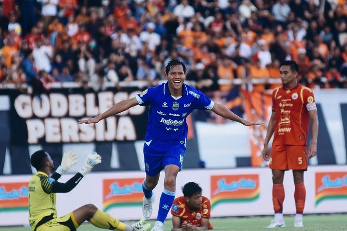 Super League, Persija, Persib, Liga 1, Liga Indonesia, Sejarah Manis Persib di Era Liga 1, Dua Kali Kalahkan Persija dalam Semusim