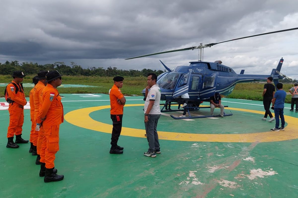 helikopter jatuh Mimika, identitas korban helikopter PK IWS, kecelakaan helikopter Papua Tengah, evakuasi korban helikopter Mimika, jenazah korban heli jatuh Mimika, kronologi helikopter hilang kontak Mimika, penyebab helikopter PK IWS jatuh, KNKT investigasi heli jatuh Papua, Update Helikopter Jatuh di Mimika: Identitas 4 Korban Terungkap, Semua Jenazah Dievakuasi ke RSUD