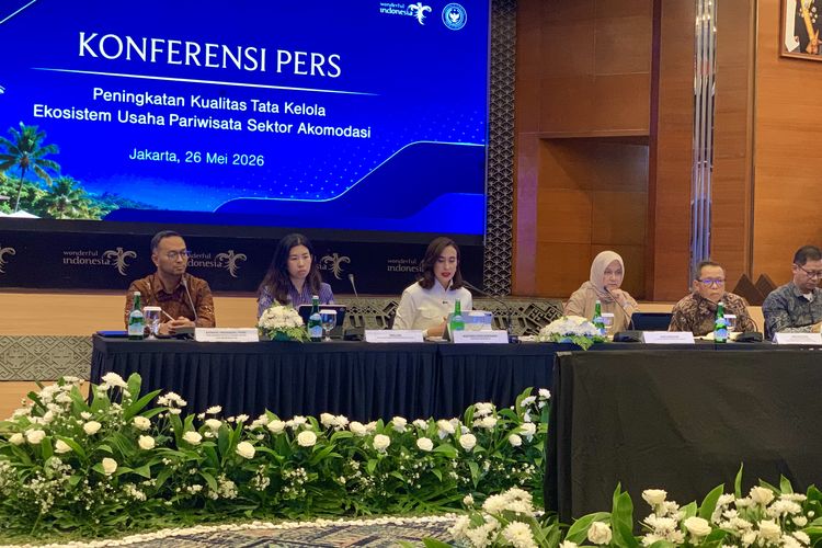 Menteri Pariwisata, Widiyanti Putri Wardhana, akomodasi tidak berizin, online travel agent, vila, Kementerian Pariwisata, Nomor Induk Berusaha, Per 1 Agustus 2026, 1.600 Penginapan Tak Berizin Bakal Dicoret dari OTA