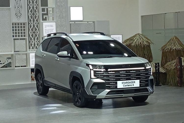 MPV Rp 400 jutaan, liburan sekolah, Toyota, Innova Reborn, Innova Zenix, Hyundai, mobil baru, Menu MPV Rp 400 Jutaan buat Liburan Sekolah, Innova atau Stargazer?, Kijang Innova Diesel (Reborn),  Innova Zenix non Hybrid tupe G tahun 2023, All New Kijang Innova Zenix (Bensin), Stargazer Cartenz X Prime Package IVT, Kesimpulan: Pilih yang Mana?