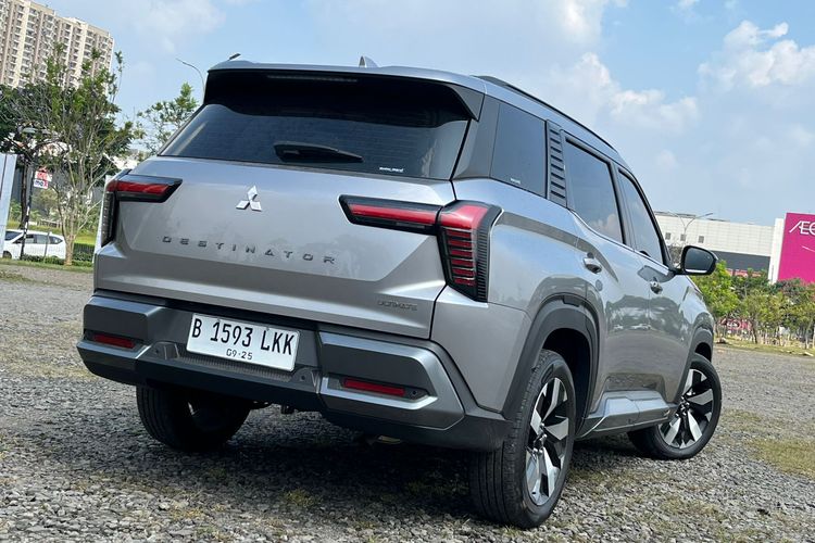 desain, pajero sport, test drive, Destinator, Mitsubishi Destinator, Bahas Desain Mitsubishi Destinator, Dimensi Mirip Pajero Sport