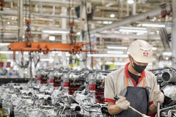 Hino, ekosistem, industri, TKDN, pabrik, keselamatan, Eksistensi 4 Dekade Hino dari Hulu ke Hilir di Indonesia