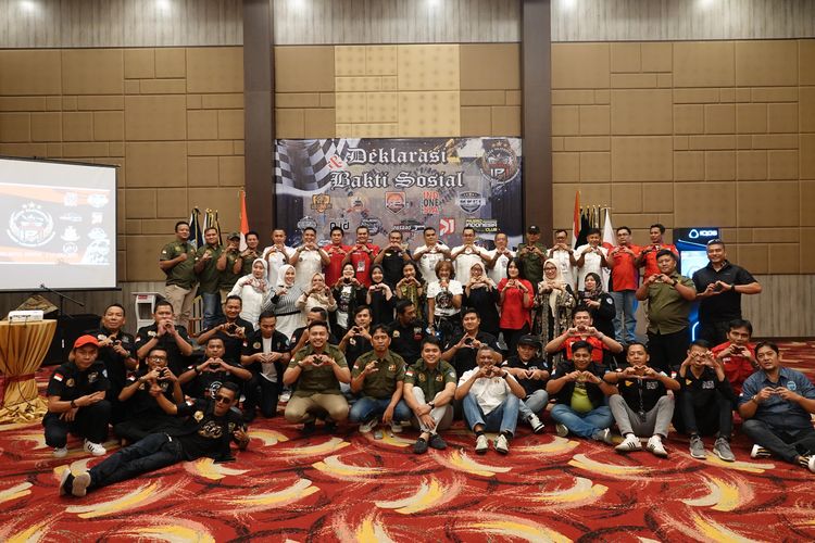 komunitas, Pajero Lovers Indonesia, Mitsubishi, Komunitas, komunitas mobil, Komunitas mobil, mitsubishi pajero, Komunitas Pajero Ini Tergabung dari 16 Komunitas