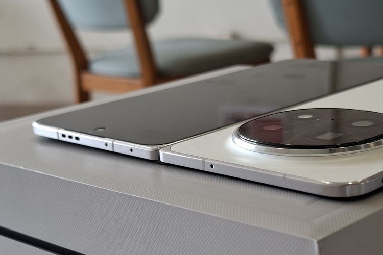 Oppo, ponsel lipat, hands-on, Oppo Find N5, unboxing, Kesan Pertama Menggenggam HP Lipat Oppo Find N5, Lebih Besar tapi Lebih Ringan