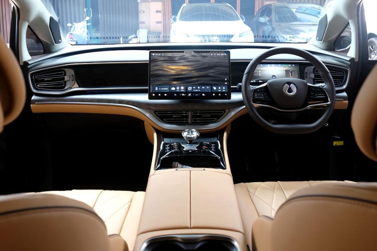 modifikasi audio mobil, Subwoofer, kualitas suara, Tingkatkan Kualitas Audio Mobil Anda dengan Modifikasi Sederhana, Audio Mobil Penting untuk Kenyamanan Berkendara, Modifikasi Audio Mobil yang Direkomendasikan oleh Ahli, Pentingnya DSP dalam Meningkatkan Kualitas Suara, Subwoofer sebagai Pelengkap Spektrum Suara, Peningkatan Audio yang Terjangkau dan Mudah