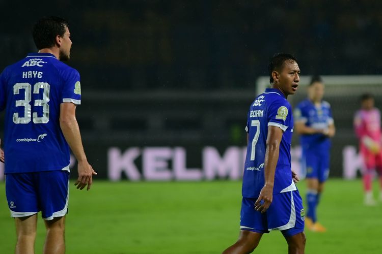 Persib Bandung, Beckham Putra, Thom Haye, Ramon Tanque, Timnas Indonesia, Berita Foto, Persib Bandung vs Borneo FC, Borneo FC Samarinda, BERITA FOTO Insiden Thom Haye dan Beckham Saat Persib Vs Borneo FC