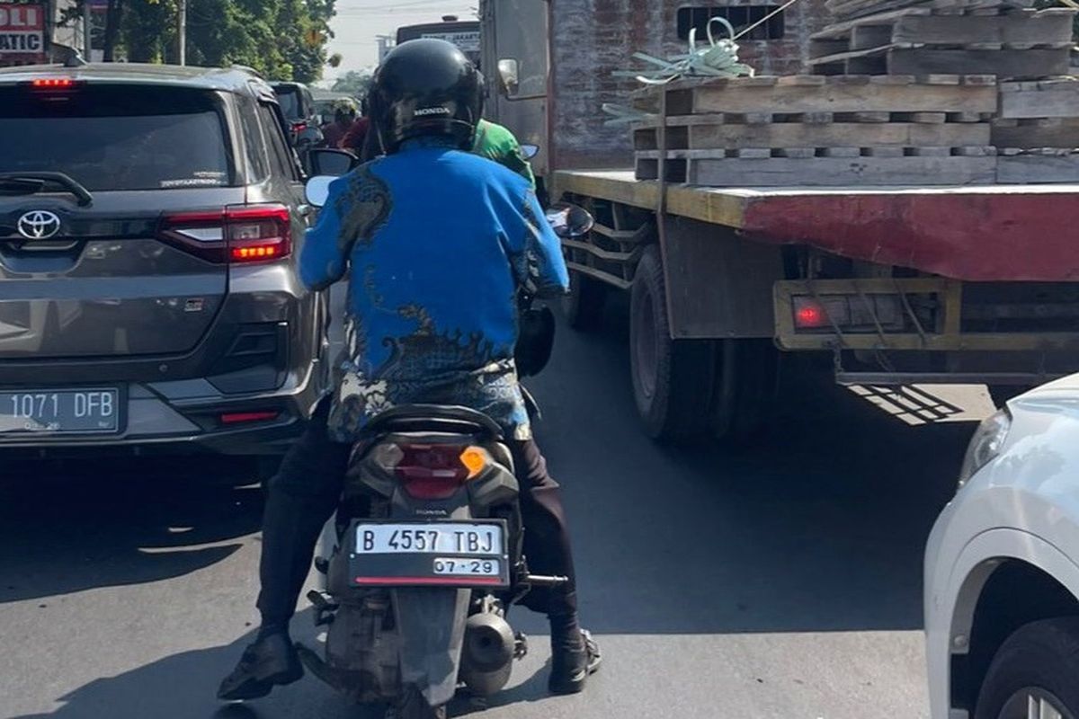 blind spot, pengendara motor, kecelakaan, Pahami Blind Spot untuk Keselamatan Pengendara Motor