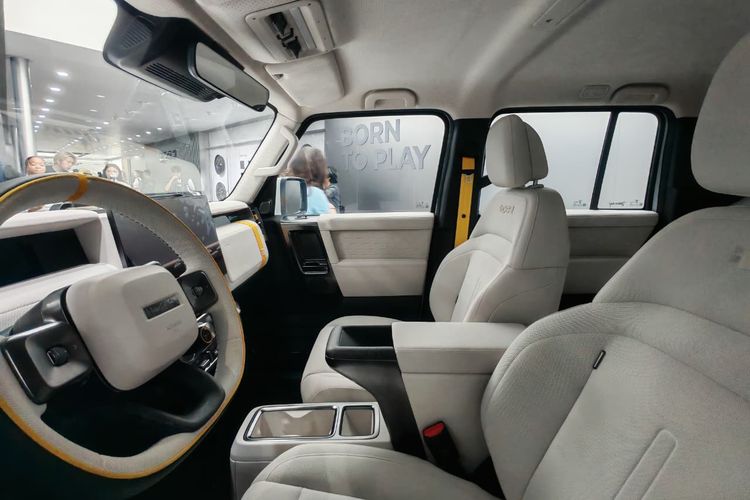 modifikasi, iCar, iCar V23, iCar V23 White Glint, Bukti SUV Boxy Listrik Bisa Tampil Modern