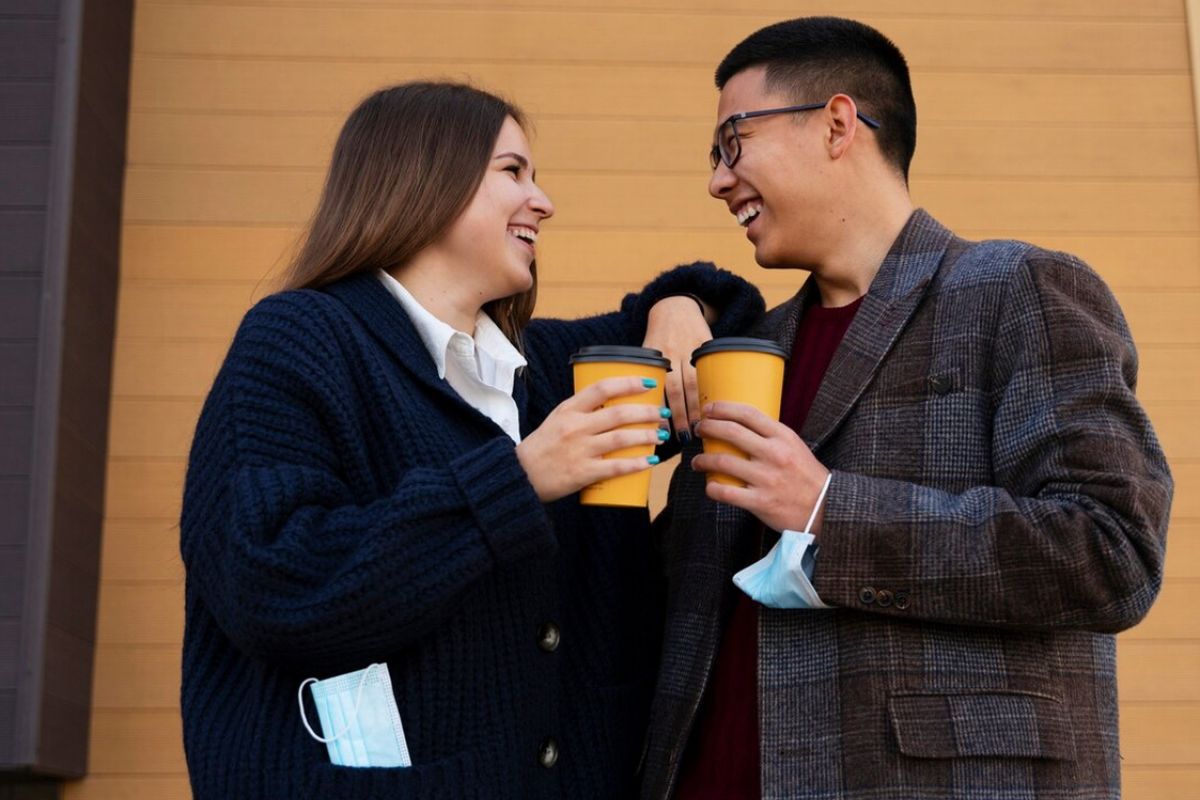 Virgo, zodiak yang cocok dengan Virgo, zodiak yang cocok dengan Gemini, 3 Zodiak yang Cocok dengan Virgo soal Asmara, Ada Gemini, Virgo dan Aries: tarik-ulurnya terasa kuat, Virgo dan Taurus: pasangan yang saling menguatkan, Virgo dan Gemini: obrolan tak ada habisnya, Belajar menerima perbedaan
