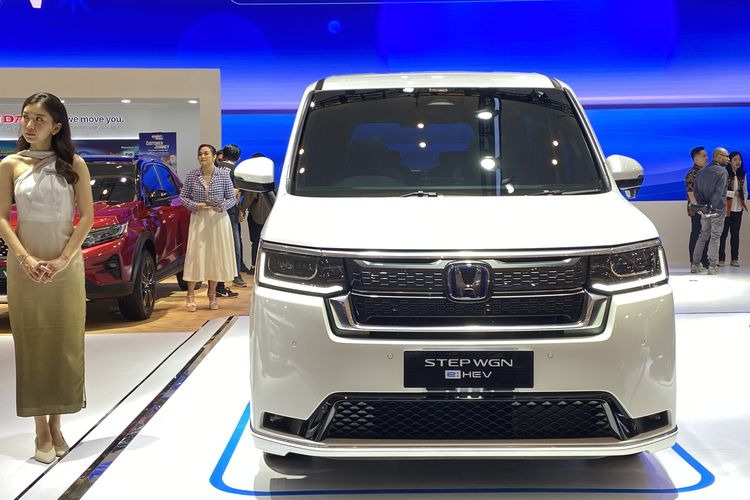 Honda, GJAW 2025, teknologi hybrid, promo otomotif, Teknologi Hybrid, Honda Siapkan Banyak Promo, Khusus di GJAW 2025