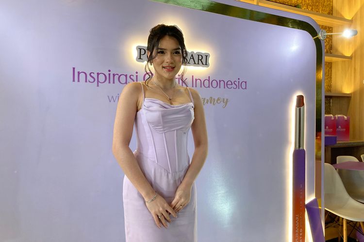 Davina Karamoy, body care, body serum, tips body care, tips memilih body care, shower scrub, perawatan kulit tubuh, Davina Karamoy Soroti Pentingnya Merawat Kulit Tubuh, Kenapa?