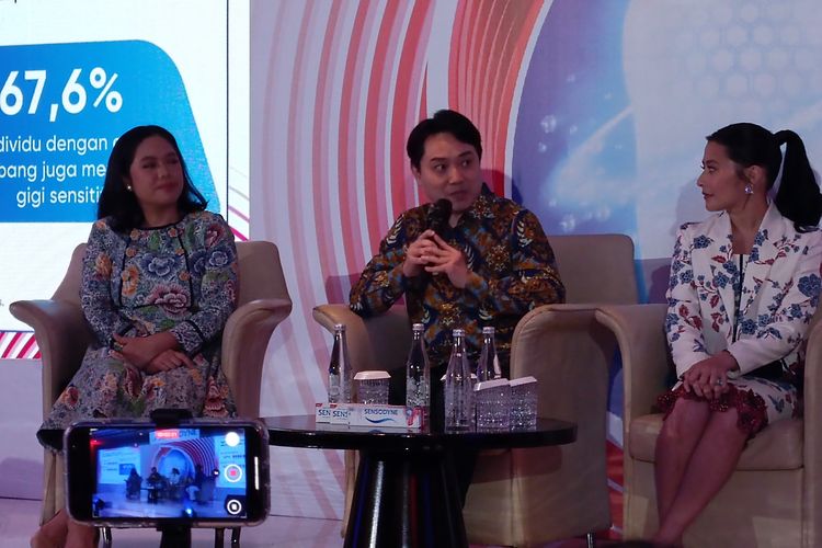 Gigi berlubang, gigi sensitif, gigi berlubang, permasalahan gigi, Sensodyne, Gigi Berlubang, pasta gigi, Pasta gigi, sensodyne, pasta gigi berlubang, pasta gigi sensitif, Gigi Sensitif dan Berlubang? Ini Kandungan Pasta Gigi yang Bisa Dicari Menurut Dokter
