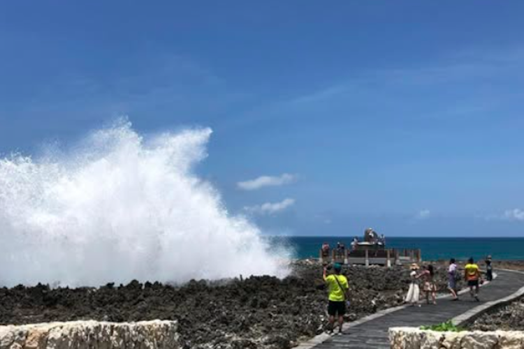cuaca ekstrem, waterblow bali, waterblow ditutup, Waterblow gelombang tinggi, Waterblow Bali Ditutup Sementara Imbas Gelombang Tinggi, Ini Penjelasan ITDC