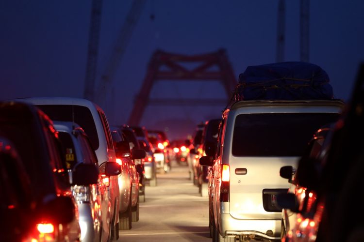 tol fungsional, minim penerangan, Berkendara Aman Melintas Tol Fungsional yang Minim Penerangan