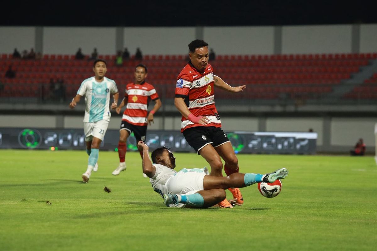 Madura United, PSBS, Super League, Super League 2025-2026, Lulinha, Hasil Madura United Vs PSBS 0-0: Tiang Berulang-ulang, Tanpa Pemenang