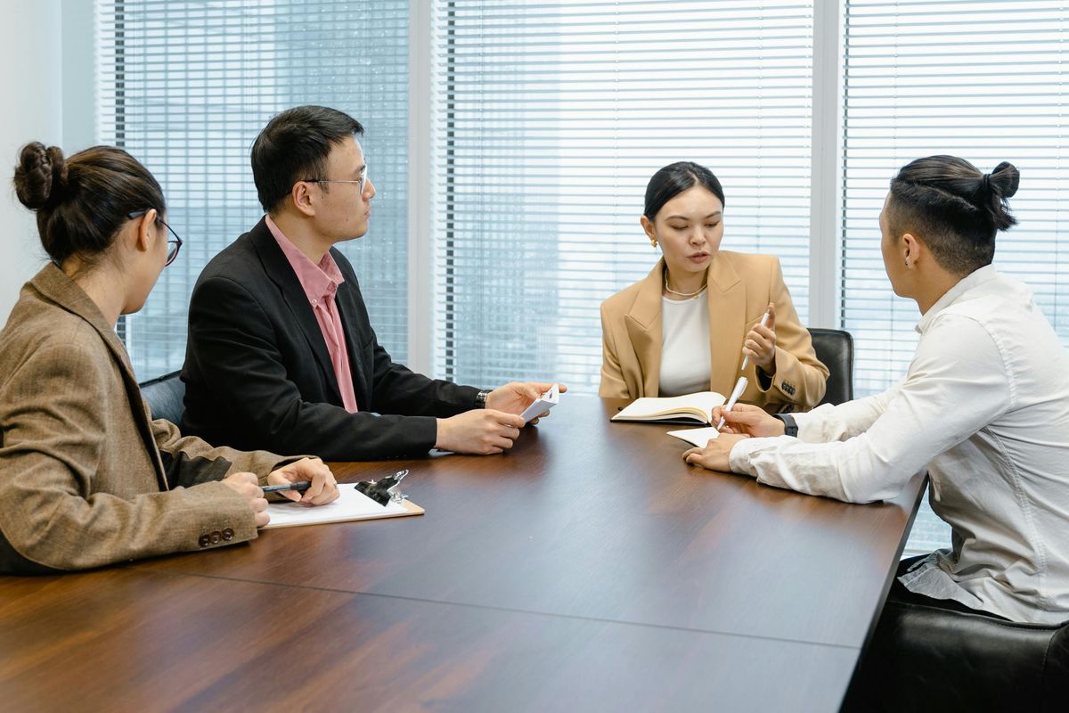 micromanagement, micromanage, Micromanagement di Dunia Kerja, Kapan Atasan Perlu Melakukan dan Kapan Harus Berhenti?