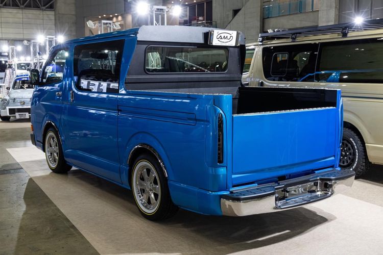 kendaraan niaga, Toyota HiAce, Tokyo Auto Salon 2026, Modifikasi Toyota HiAce Diubah Jadi Pikap Double Cabin