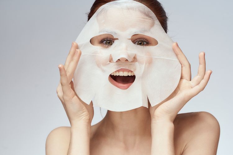 kurasi produk kecantikan, kulit glowing, kurasi kecantikan, skincare untuk kulit glowing, 4 Tren Kurasi Kecantikan 2025 yang Bisa Bikin Kulit Glowing