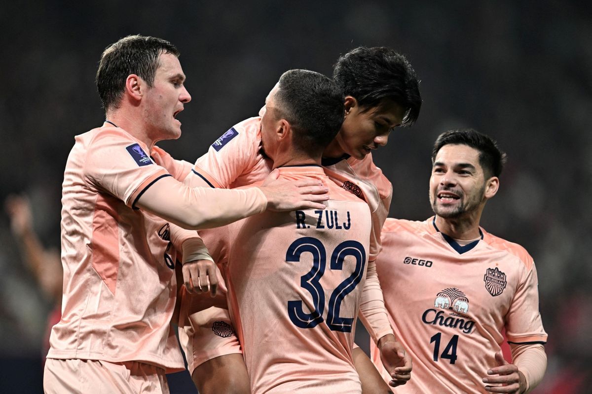 Buriram United, Sandy Walsh, Sapu Bersih Gelar, Sandy Walsh Sebut Buriram United Buka Matanya di ASEAN
