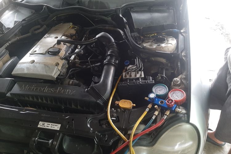AC mobil, Nurdin, AC Mobil, ac mobil, performa AC, Cahaya AC Mobil, Begini Panduan Menyalakan dan Mematikan AC Mobil yang Tepat