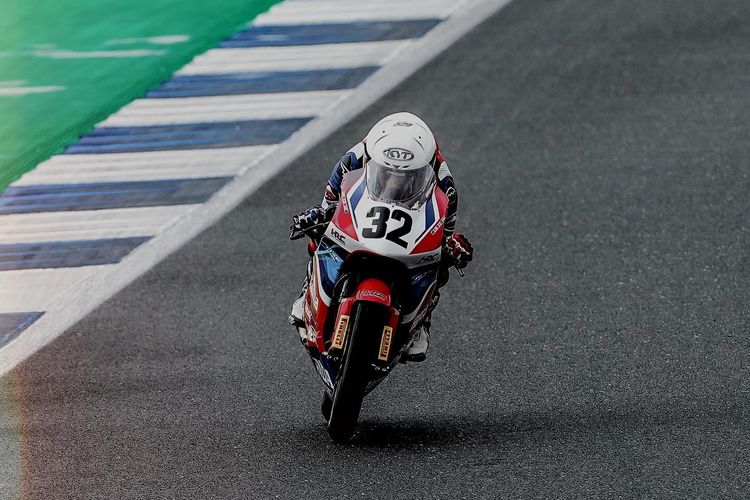 Ramadhipa, Rookies Cup, Pebalap Muda Indonesia Ramadhipa Menang Dramatis di Jerez Spanyol