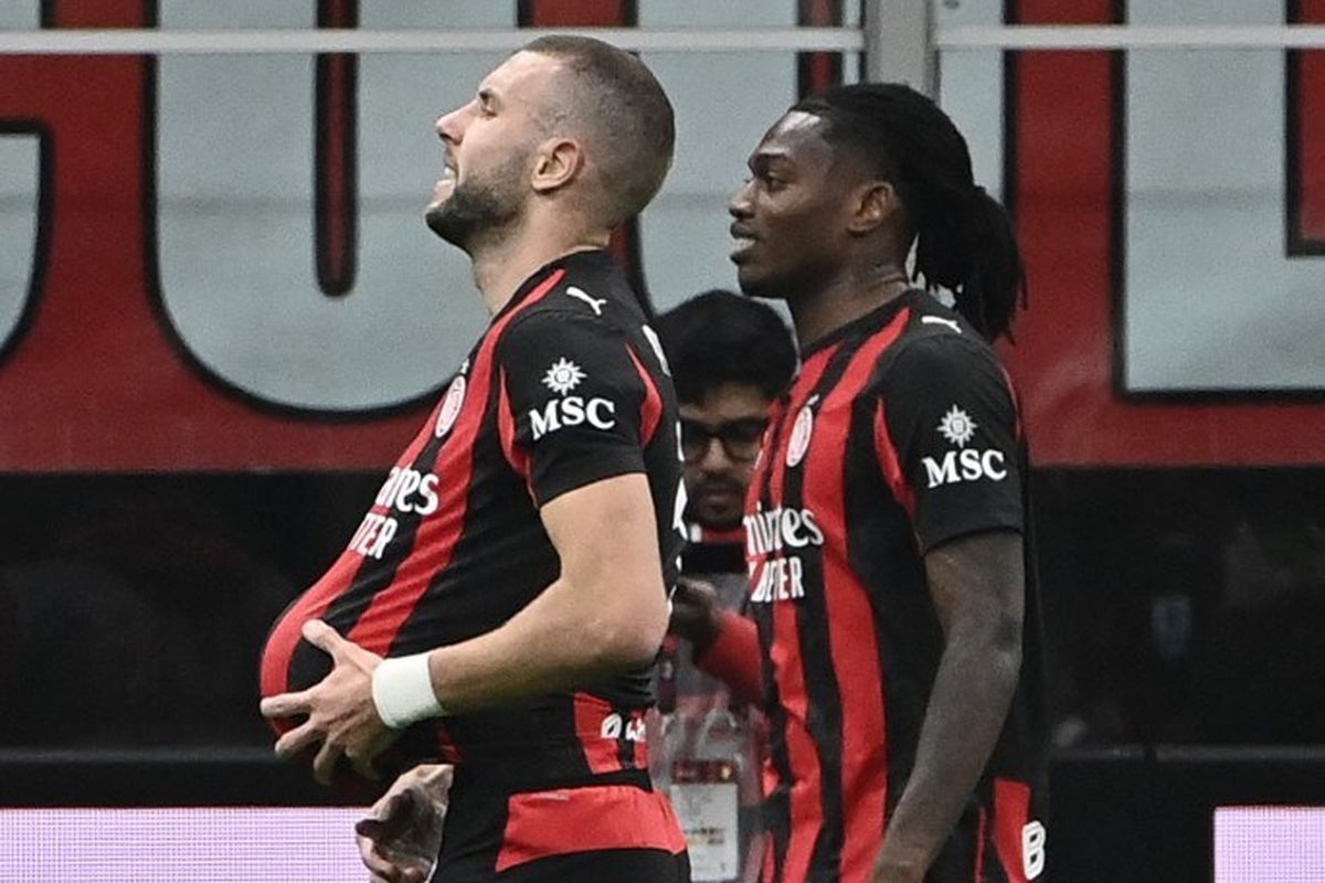AC Milan, Liga Italia, Milan vs Roma, Strahinja Pavlovic, Skor Milan vs Roma 1-0, Alasan Kebahagiaan Ganda Pavlovic