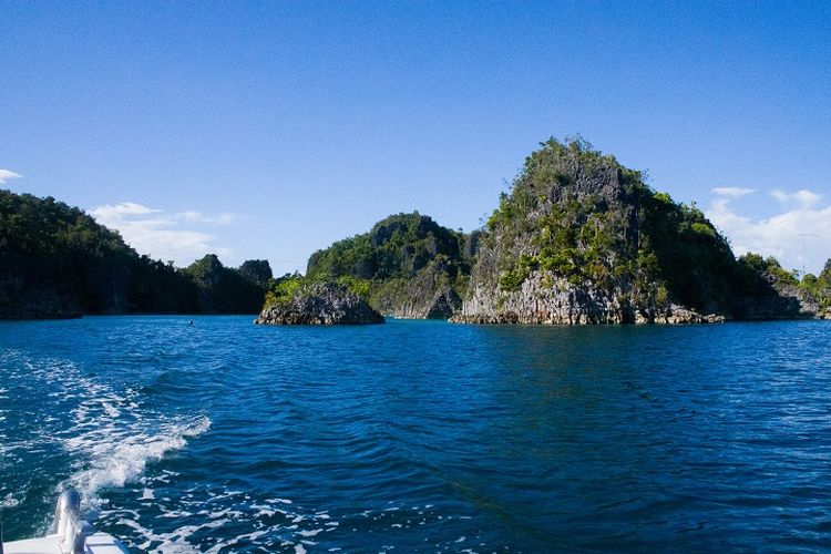 Raja Ampat, raja ampat, Wisata Raja Ampat, tambang nikel di raja ampat, Polemik tambang di raja ampat, Ada Polemik Tambang Nikel, Menpar Tegaskan Raja Ampat Aman Dikunjungi
