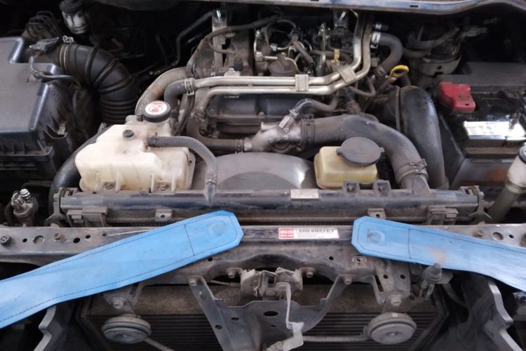 mobil diesel, mesin mobil, diesel, mobil bermesin diesel, suara mesin mobil diesel, Penyebab Suara Mobil Mesin Diesel Lebih Berisik dari Mobil Bensin