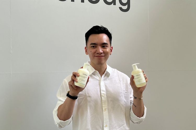 rambut lepek, Woshday, Rey Nathanael, rey nathanael, suga nate 160nc, apa itu suga nate 160NC, kandungan suga nate 160NC dalam shampo, woshday, solusi rambut lepek, rambut lepek pakai apa, Apa Itu Suga®Nate 160NC? Kandungan Sampo yang Atasi Rambut Lepek