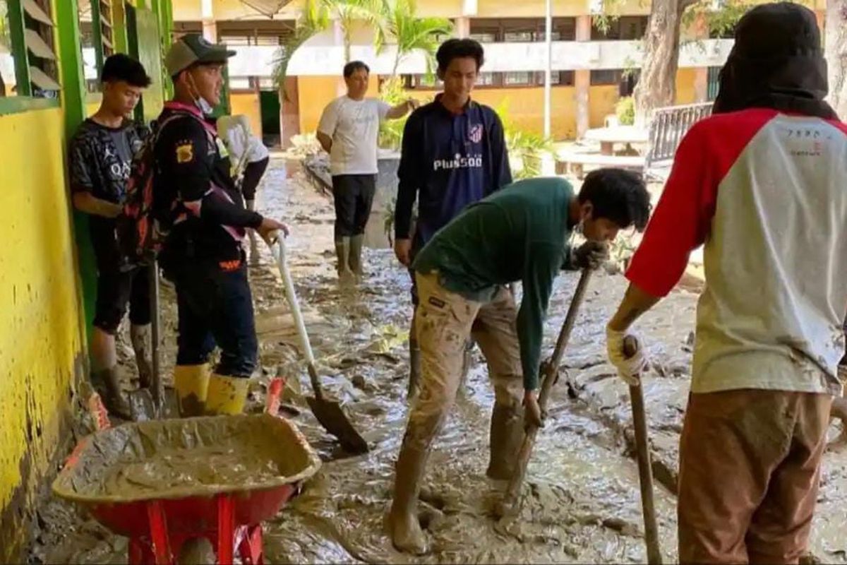 Daerah Terdampak Banjir di Aceh, Sumut, dan Sumbar Ajukan Bantuan Mendesak: Alat Berat, Listrik, hingga Susu Balita