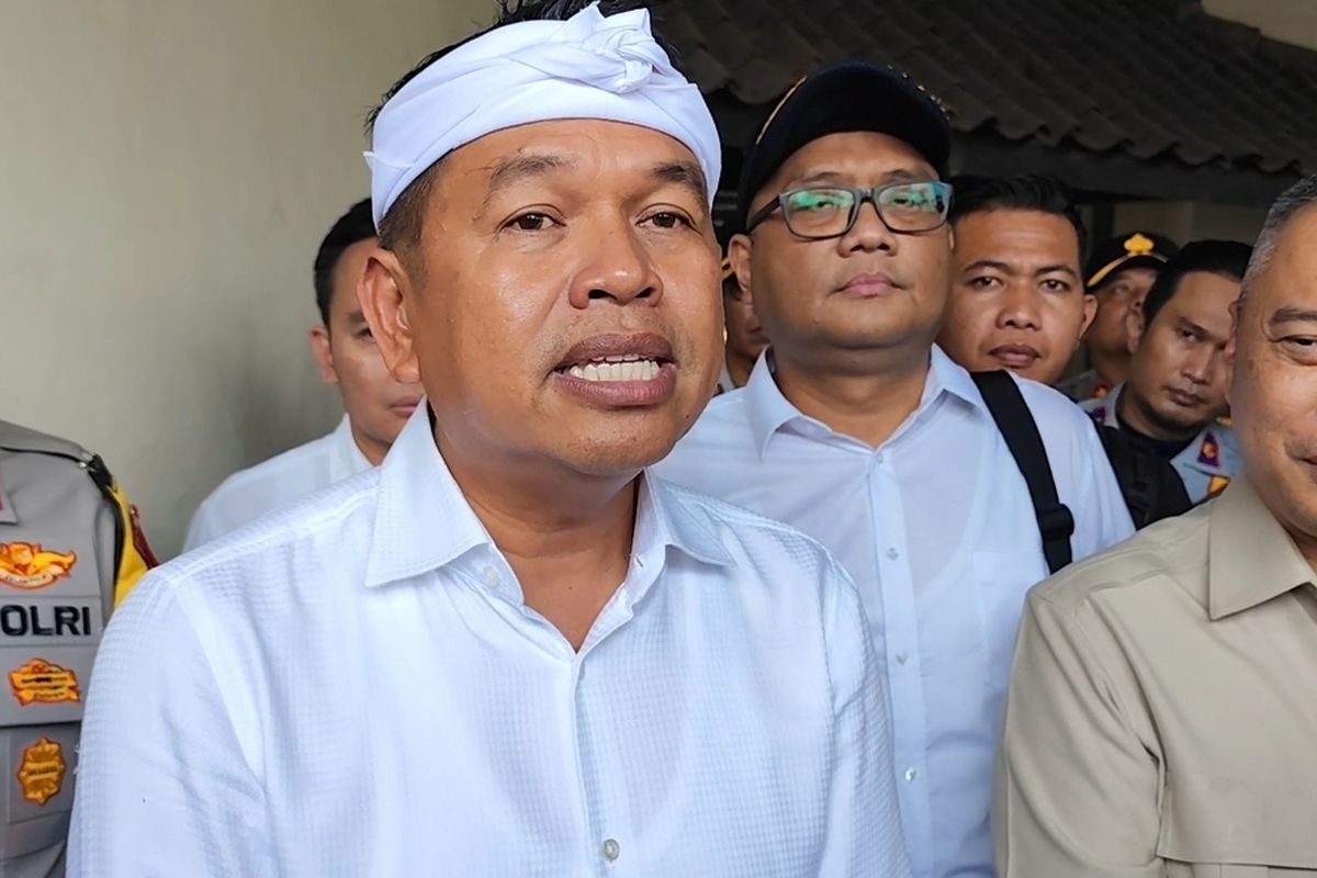 Dedi Mulyadi, Dedi Mulyadi soal Siswa SMAN 5 Bandung Tewas Dikeroyok: Di Luar Sekolah Tanggung Jawab Orang Tua, Apa yang menjadi tanggung jawab orang tua?, Bagaimana pengawasan terhadap aktivitas anak?, Apa langkah Pemerintah Kota Bandung?, Bagaimana kronologi kejadian di Cihampelas?