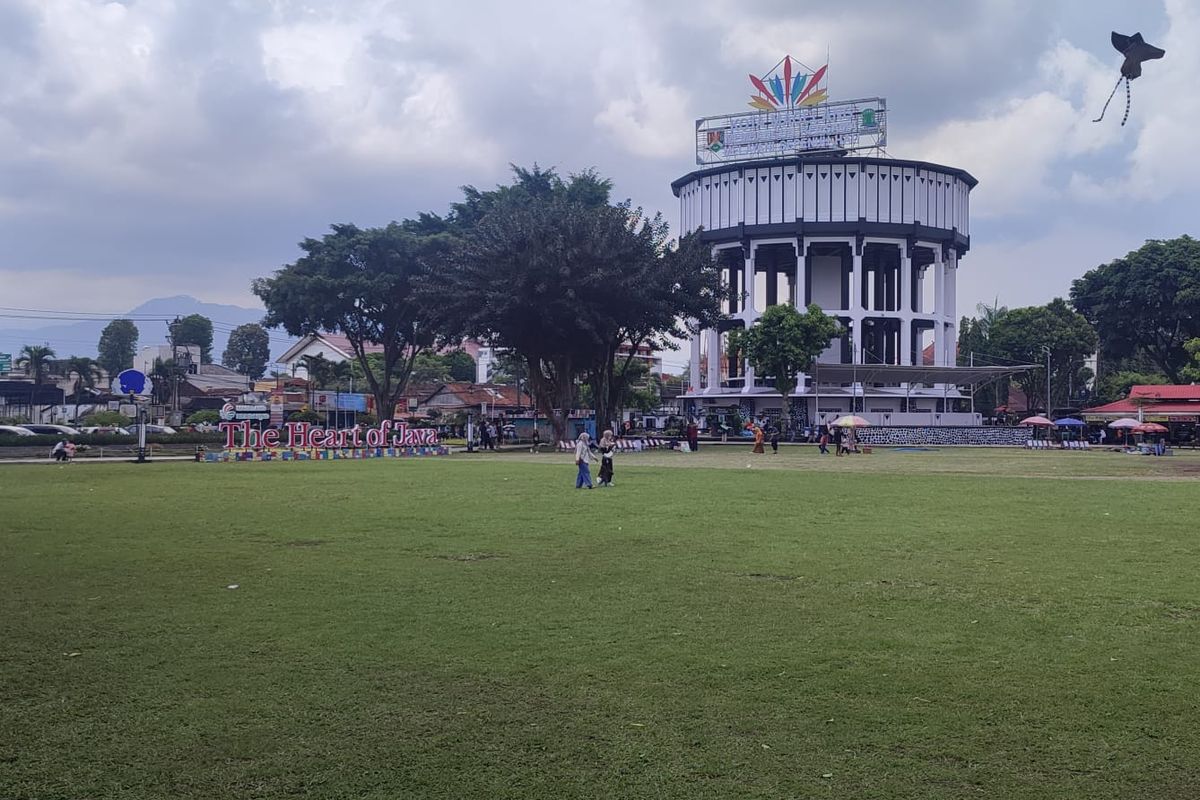 Kuliner, Magelang, Borobudur, 7 Rekomendasi Kuliner Legend Kaya Rempah Khas Magelang, 1. Mangut Beong, 2. Kupat tahu magelang, 3. Sop senerek, 4. Nasi Lesah, 5. Brongkos Magelang, 6. Sego godog, 7. Es tape ketan