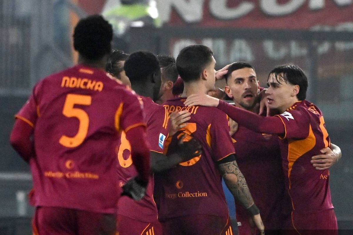 AS Roma, AC Milan, Liga Italia, Luka Modric, Tripoin AC Milan Buyar, Modric Nilai Roma Tak Bisa Cetak Gol Tanpa Penalti