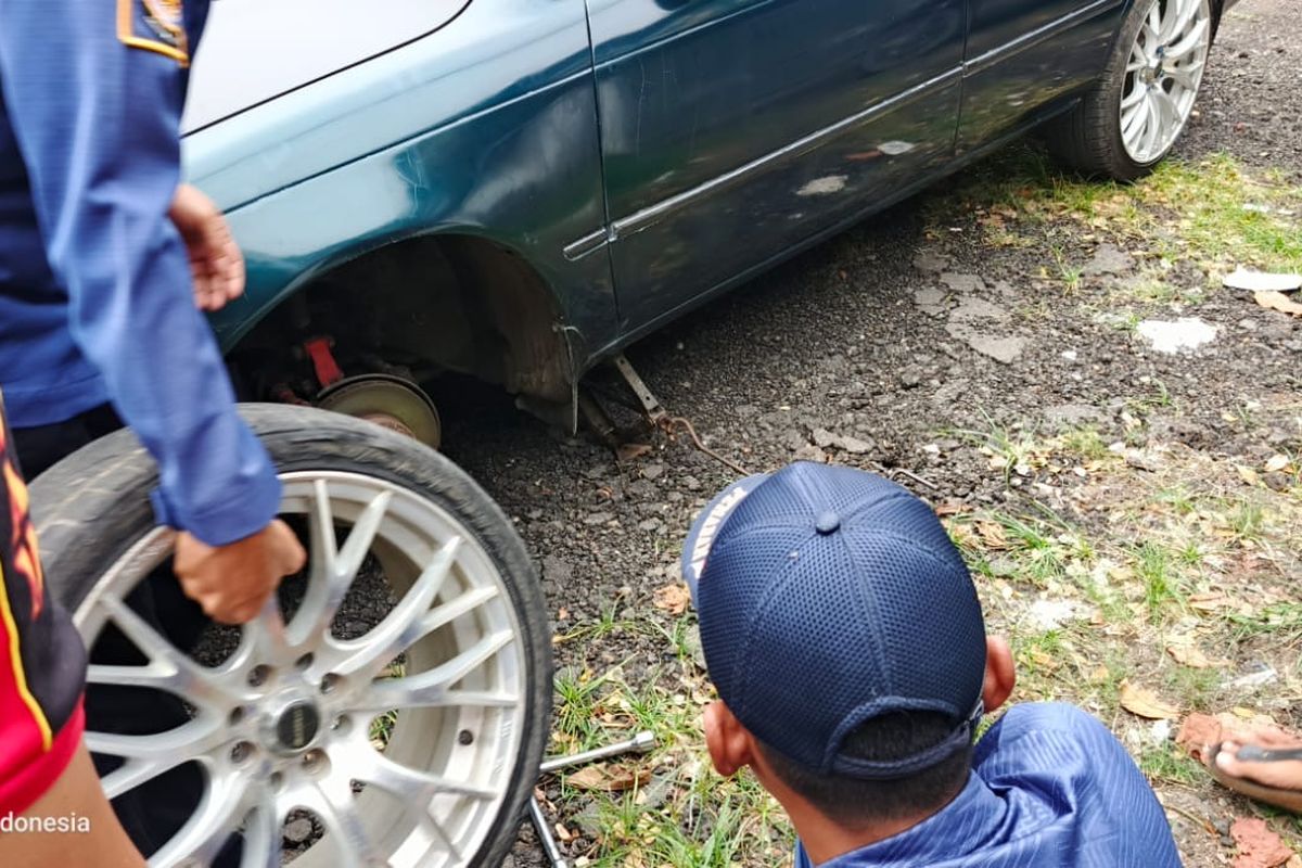 pelek, Pelek Penyok Usai Hantam Lubang Belum Tentu Jelek, Ini Penjelasannya