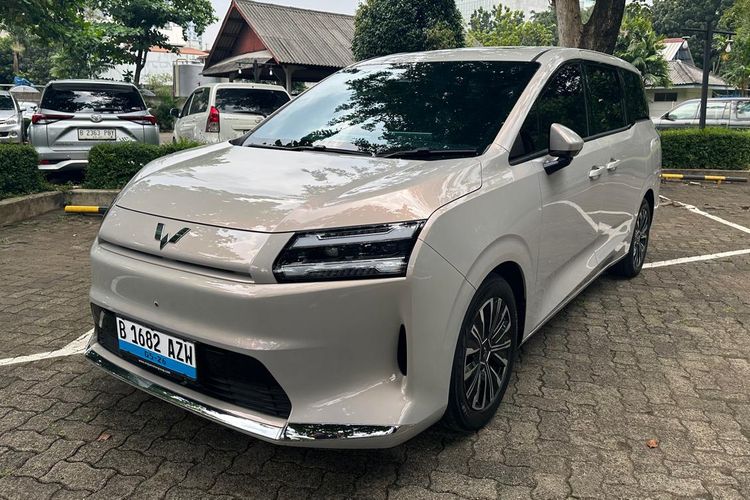 Cortez Darion, Cortez Darion EV, Wuling, Bahas Desain Eksterior Wuling Cortez Darion EV: Elegan Futuristik, Wajah Lebih "Clean" dan Aerodinamis, Profil Proporsional, Buritan Berkarakter, Kesimpulan