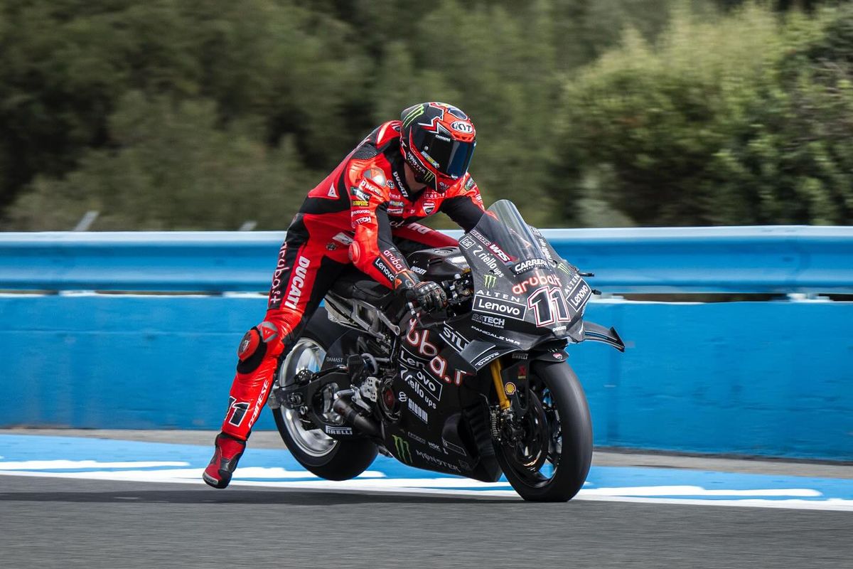 World Superbike, WorldSBK, MotoGP, Moto2, Ducati, Marc Marquez, Nicolo Bulega, ducati, motogp 2025, MotoGP Portugal 2025, Bulega Sebut WorldSBK Lebih Efektif buat Pebalap Masuk ke MotoGP