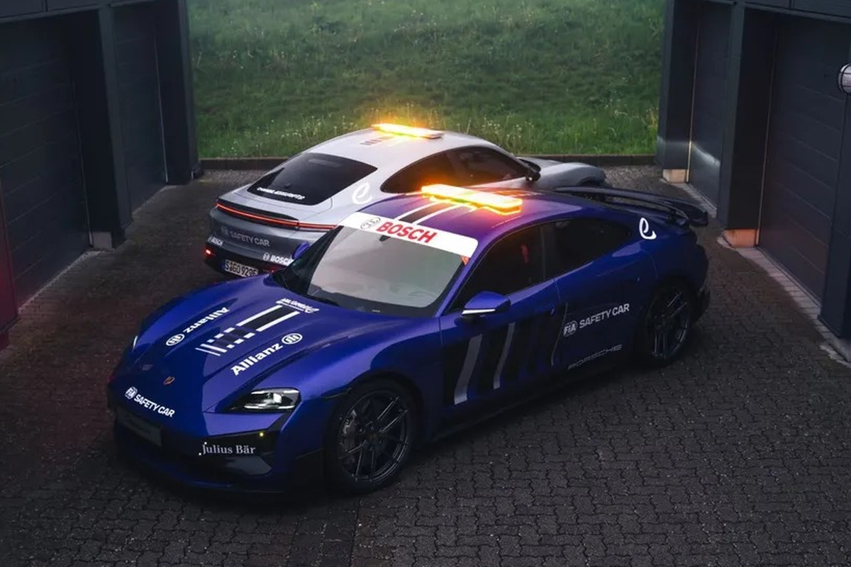 Formula E Jakarta, mobil listrik, safety car, Porsche, Mobil listrik, Formula E, Mobil sport listrik, Safety Car, mobil sport listrik, Taycan Turbo GT, Safety Car Formula E Pakai Mobil Listrik Berperforma Tinggi