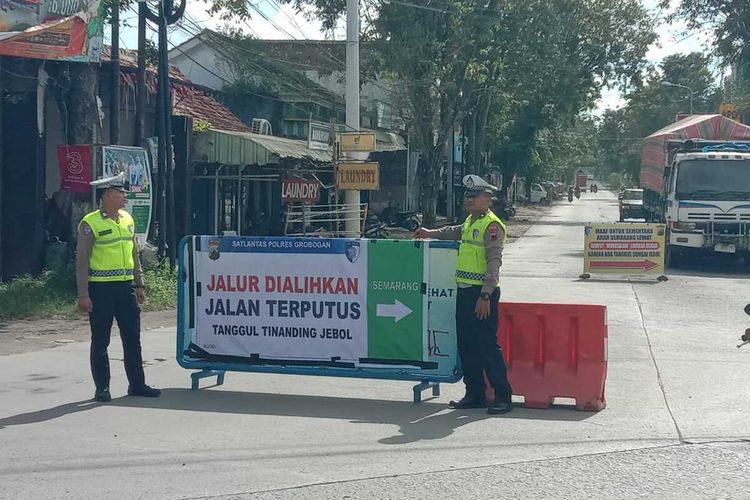 Banjir, Semarang-Purwodadi, jalur alternatif, Jalur Semarang–Purwodadi Terputus Banjir: Ini Jalur Alternatif yang Bisa Dilalui