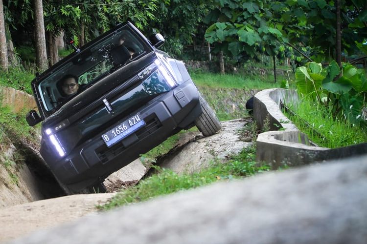 mobil, mobil listrik, Chery, Chery J6, Jip Listrik, Cerita Setahun Pakai Chery J6, Ada Plus dan Minus