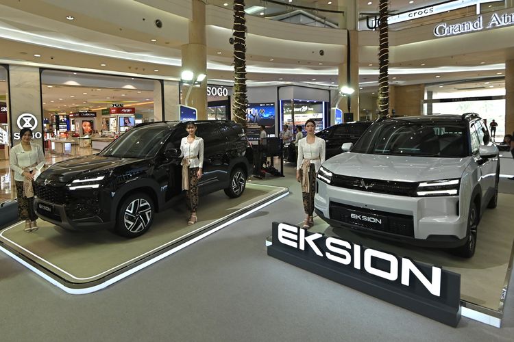 Eksion, purnajual, biaya perawatan, PHEV, servis, Wuling Eksion, Segini Estimasi Biaya Servis Wuling Eksion Varian EV dan PHEV