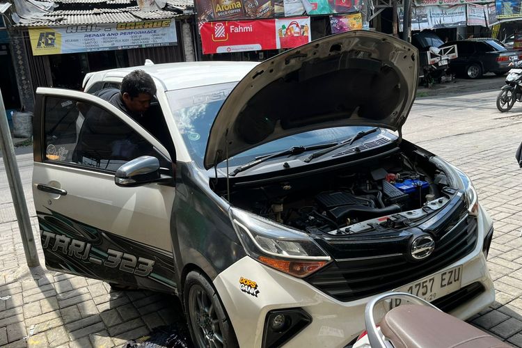 road trip Nataru, Jangan Nekat Berangkat, Ini Risiko Road Trip Tanpa Servis Kendaraan, Mogok secara tiba-tiba, Mesin overheating , Rem blong, Pecah ban