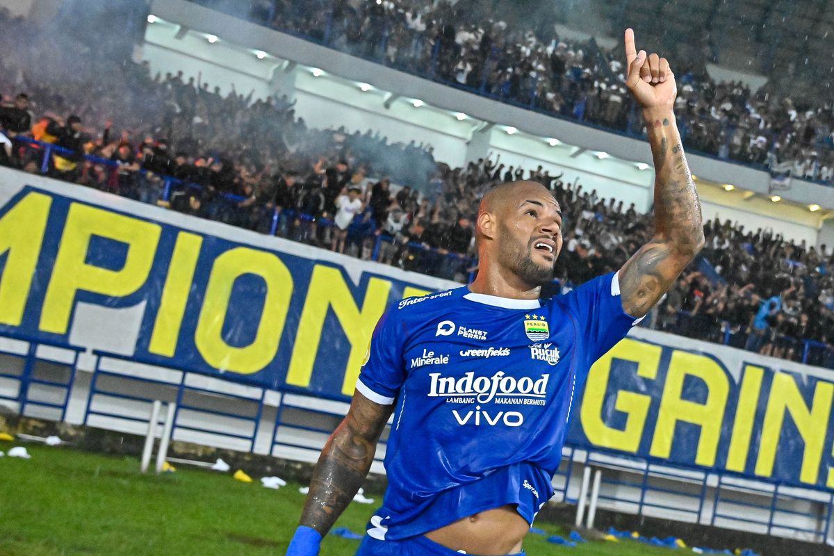 David da Silva, Persib, Liga 1, Liga 1 2024-2025, Ciro Alves, Persib Bandung, Persib Juara, David da Silva Ingin Pensiun di Persib, tetapi Pasrah Andai Harus Pergi