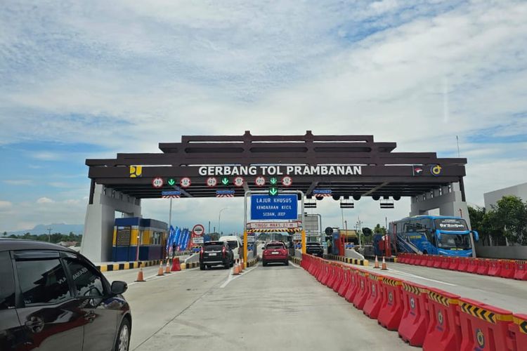 Jasa Marga, lalu lintas, lonjakan, Natal, Efek WFA, Jasa Marga Proyeksi Lonjakan Lalu Lintas Terjadi Besok