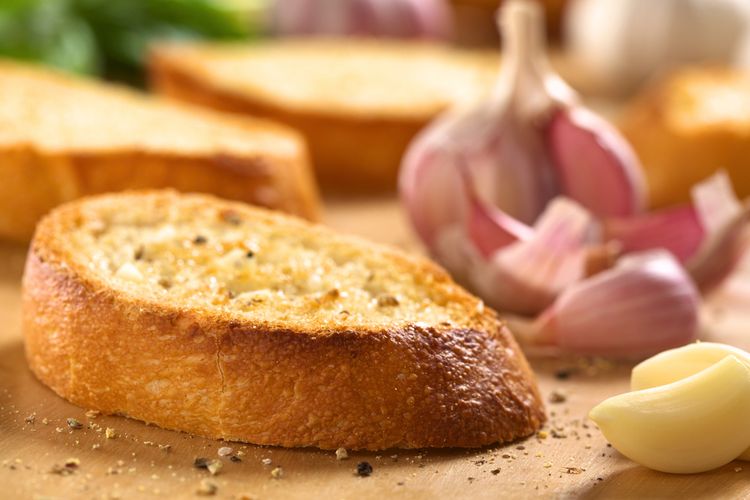 roti sagu, resep garlic bread, resep garlic bread roti tawar, resep garlic bread simple, resep roti bebas gluten, Resep Garlic Bread, Pakai Bahan Gluten Freen dari Roti sampai Olesan
