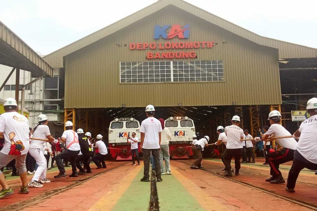 lowongan kerja, Rekrutmen PT KAI, lulusan sma, daop 2 bandung, lulusan S1, PT KAI Buka Rekrutmen Eksternal, Peluang Karier untuk Lulusan SLTA hingga S1, Seleksi Bisa di Daop 2 Bandung