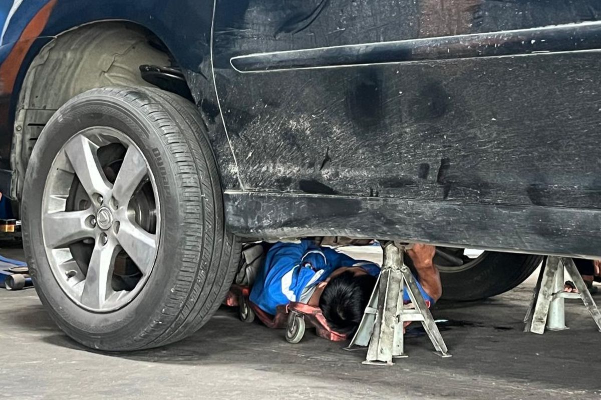 biaya servis kaki-kaki, bengkel spesialis, kaki-kaki mobil, biaya servis mobil, bengkel spesialis kaki-kaki, Cek Kisaran Biaya Perbaikan Kaki-kaki Mobil di Depok